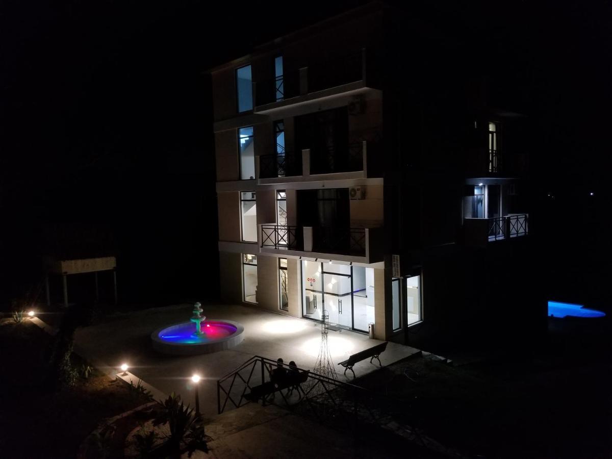 Vita Gardenia Hotel Tskaltubo Exterior foto